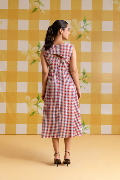 CUTOUT-ALINE DRESS